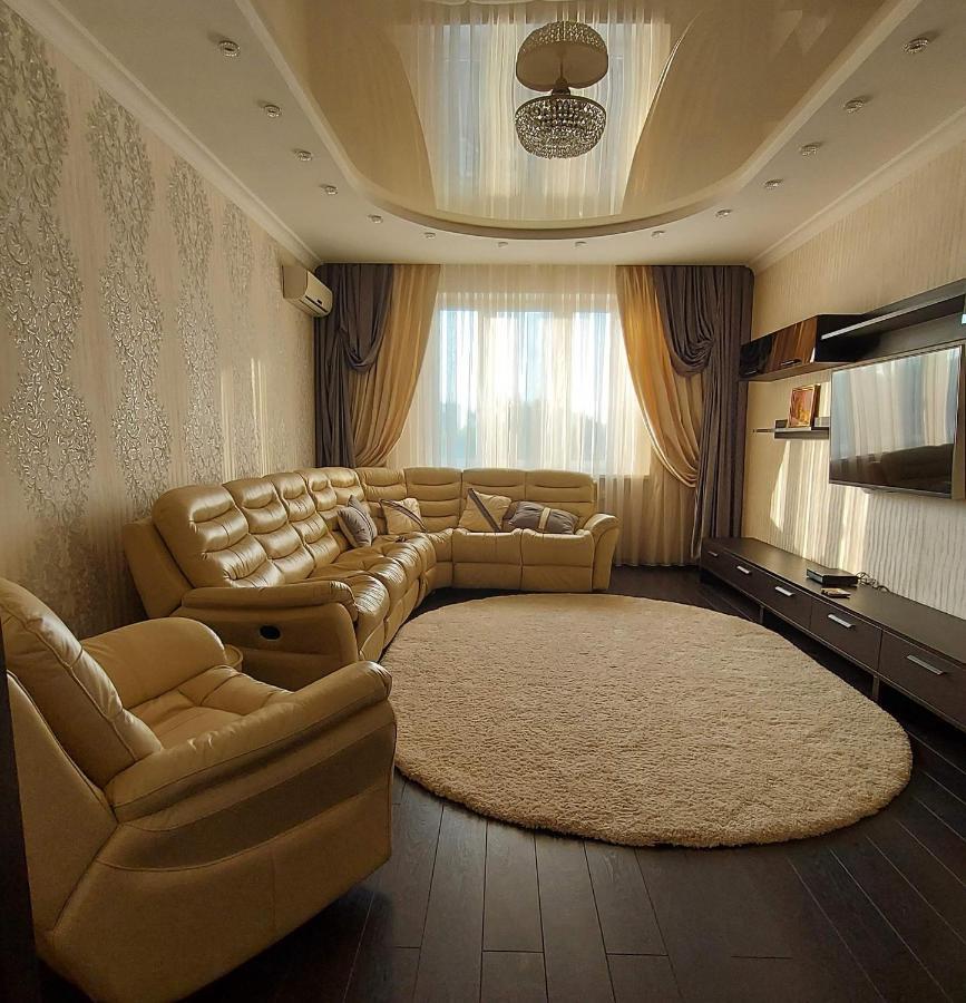 Просторі Апартаменти Kiev Luaran gambar